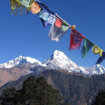 nepal-ruaral-village-with-mountain-view