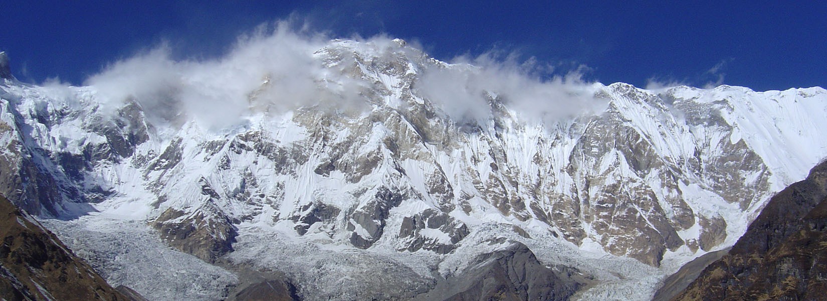 panoramic view of the Aannaapurna range